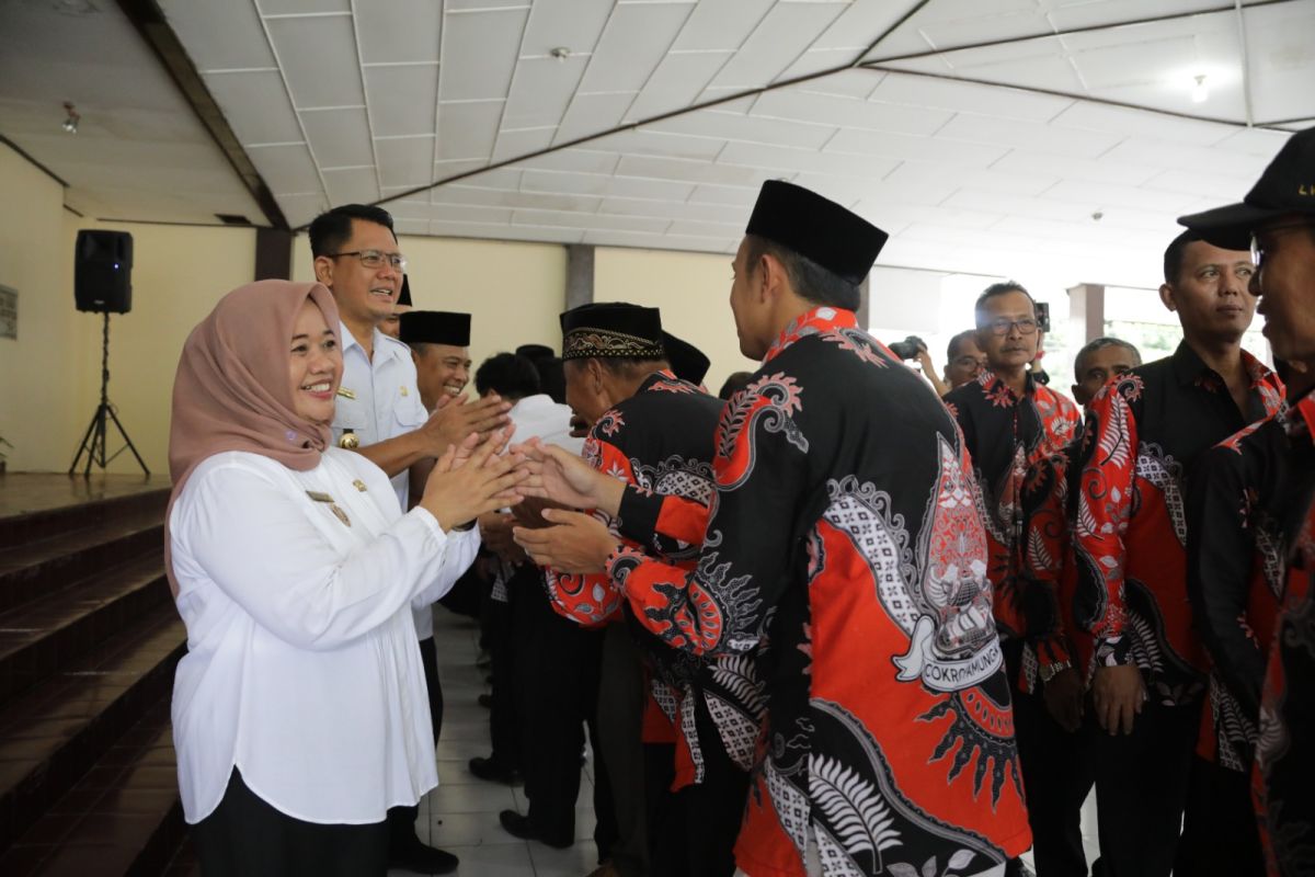 Paguyuban lurah Sleman "Suryo Ndadari" mengusulkan pemerataan tunjangan