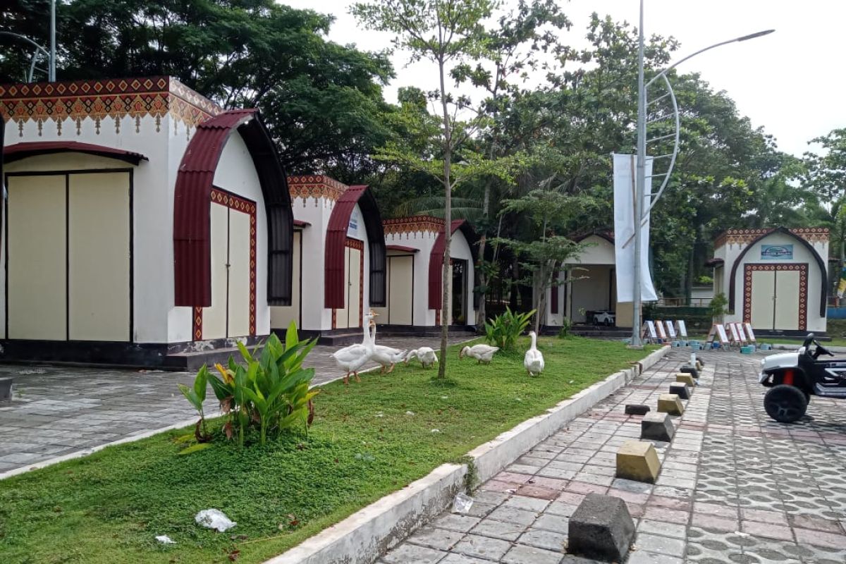 Dispar Mataram merintis kebun binatang mini di Taman Loang Baloq