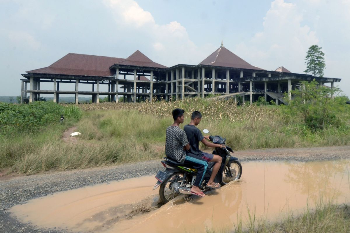 Akademisi Lampung: Kontruksi perbaikan jalan tak bisa digunakan jangka panjang