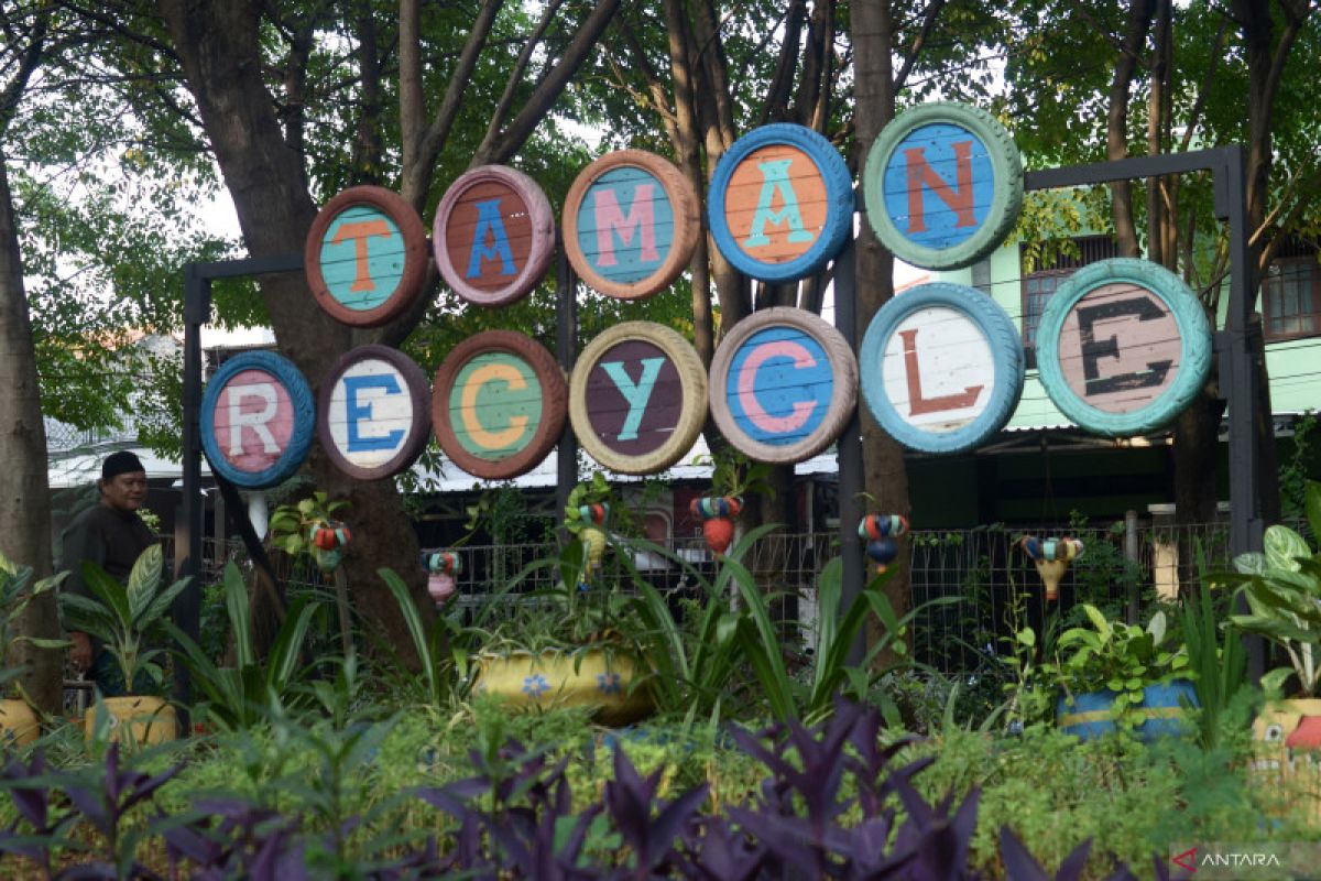 DLH DKI Jakarta gencarkan pengelolaan sampah dari hulu ke hilir