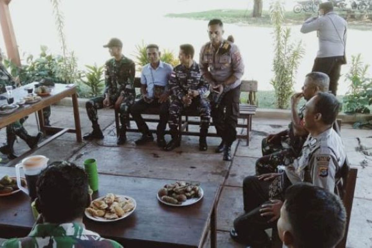 TNI-Polri gelar pertemuan  di perbatasan NTT-Oecusse Timor Leste