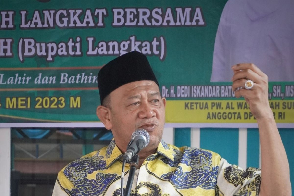 Plt Bupati Langkat halal bihalal dengan warga Alwashliyah