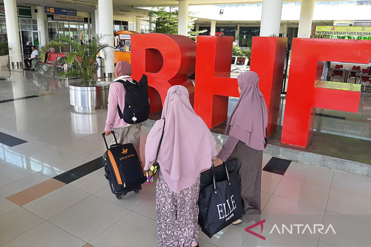Bandara RHF Tanjungpinang angkut 14.648 penumpang selama Idul Fitri