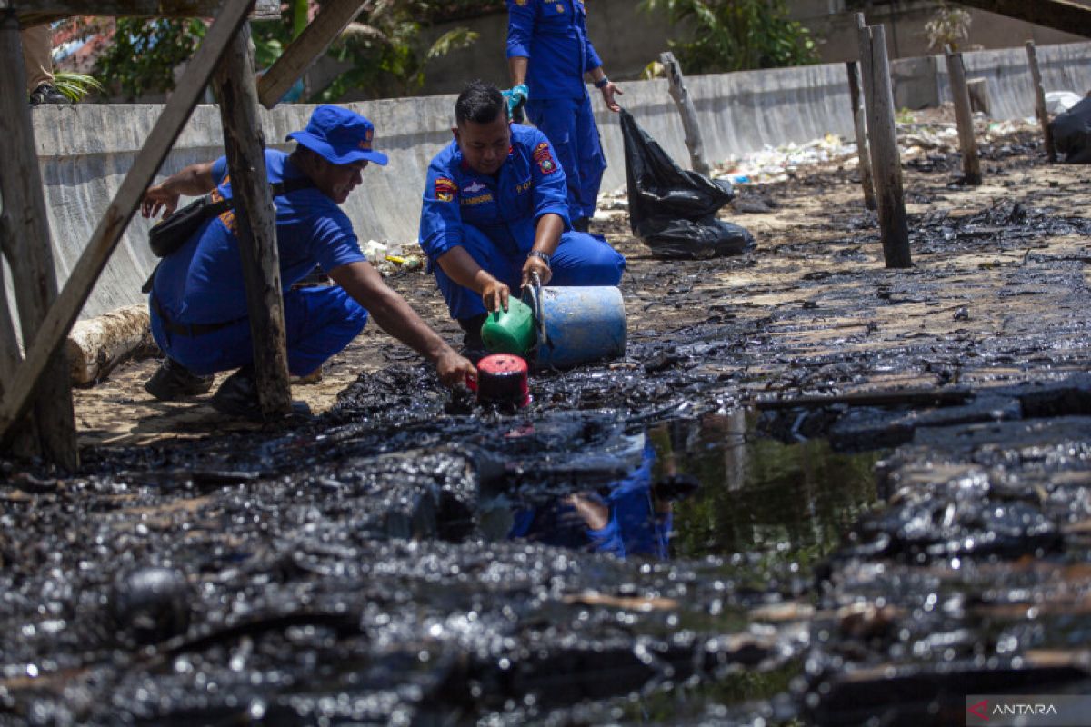 KLHK turunkan tim untuk selidiki pencemaran di pantai Batam