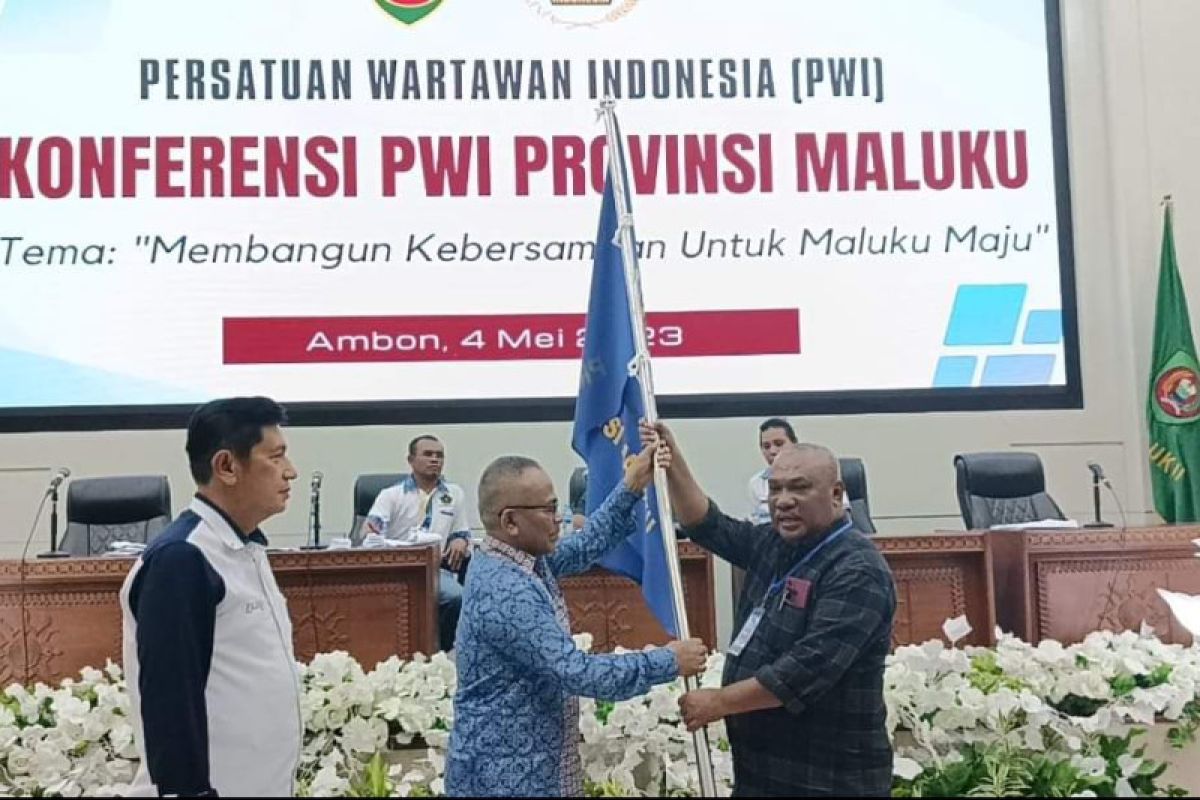 Alex Sariwating pimpin PWI Maluku 2023-2028