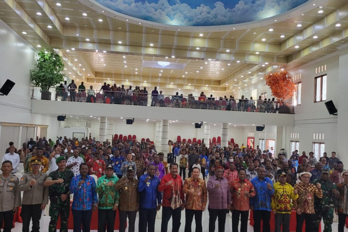 Wamendagri Membuka Musrenbangda RKPD 2024 Pemprov Papua Pegunungan ...