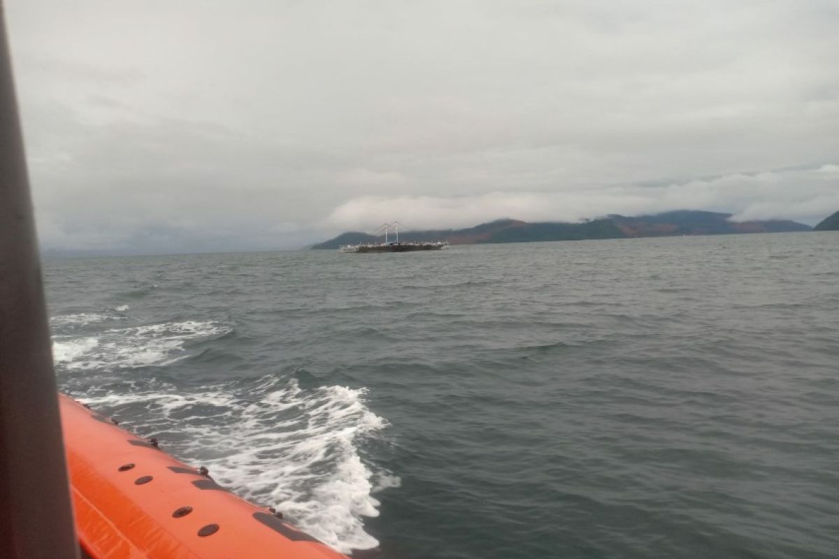 Basarnas cari kapal hilang saat mengantar wisatawan ke Pulau Labengki