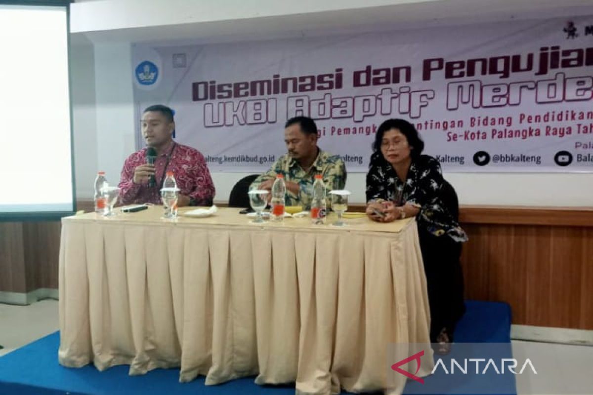 Sebanyak 25 guru dan operator se-Palangka Raya ikuti desiminasi UKBI