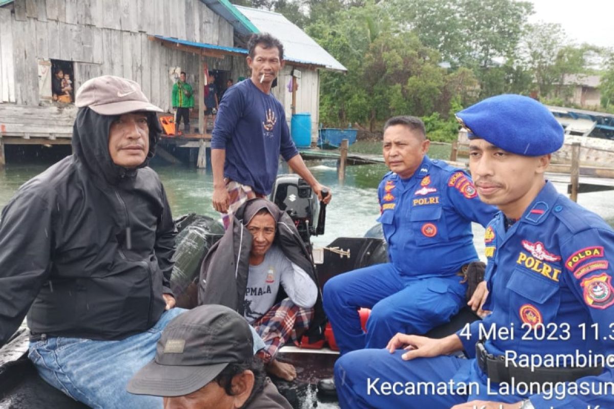 Polairud Konawe selamatkan dua pemandu wisata yang hilang di laut