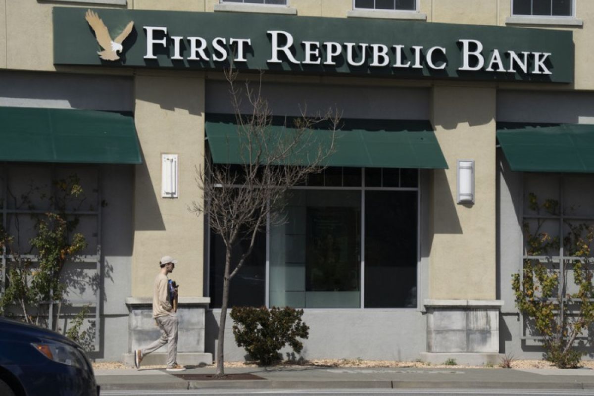 Studi temukan 186 bank AS bisa kolaps