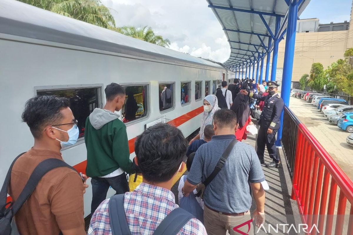 PT KAI Divre Sumbar angkut 116.718 penumpang pada periode lebaran 2023