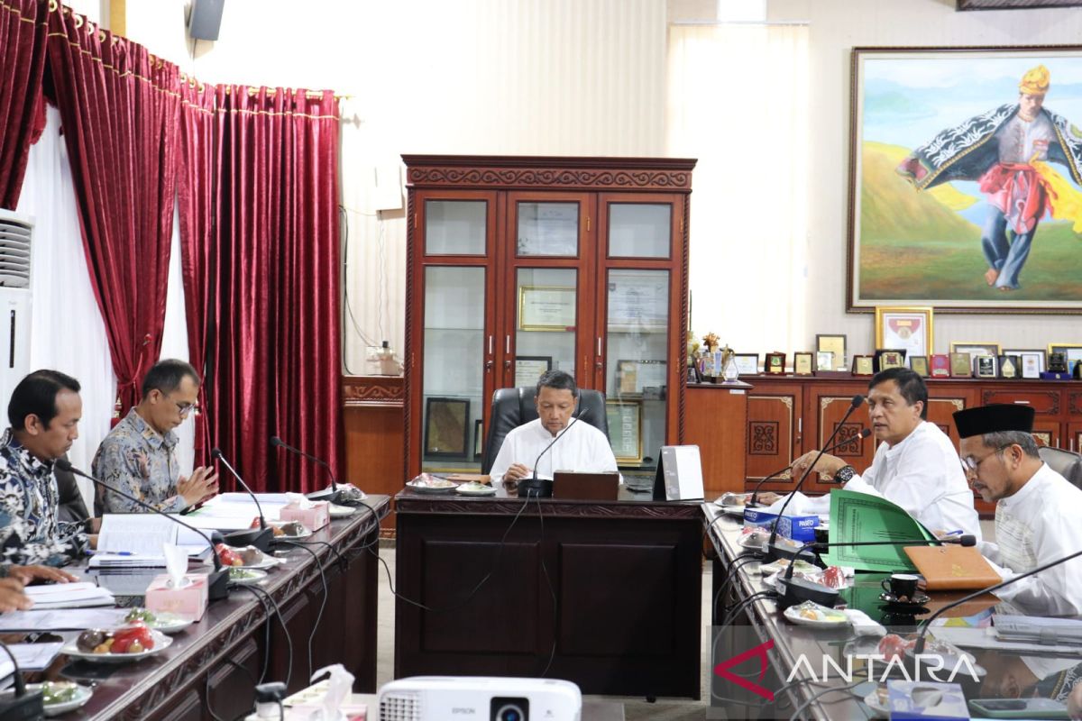 Pj Bupati Aceh Tengah minta BPRS Gayo bangun kepercayaan masyarakat