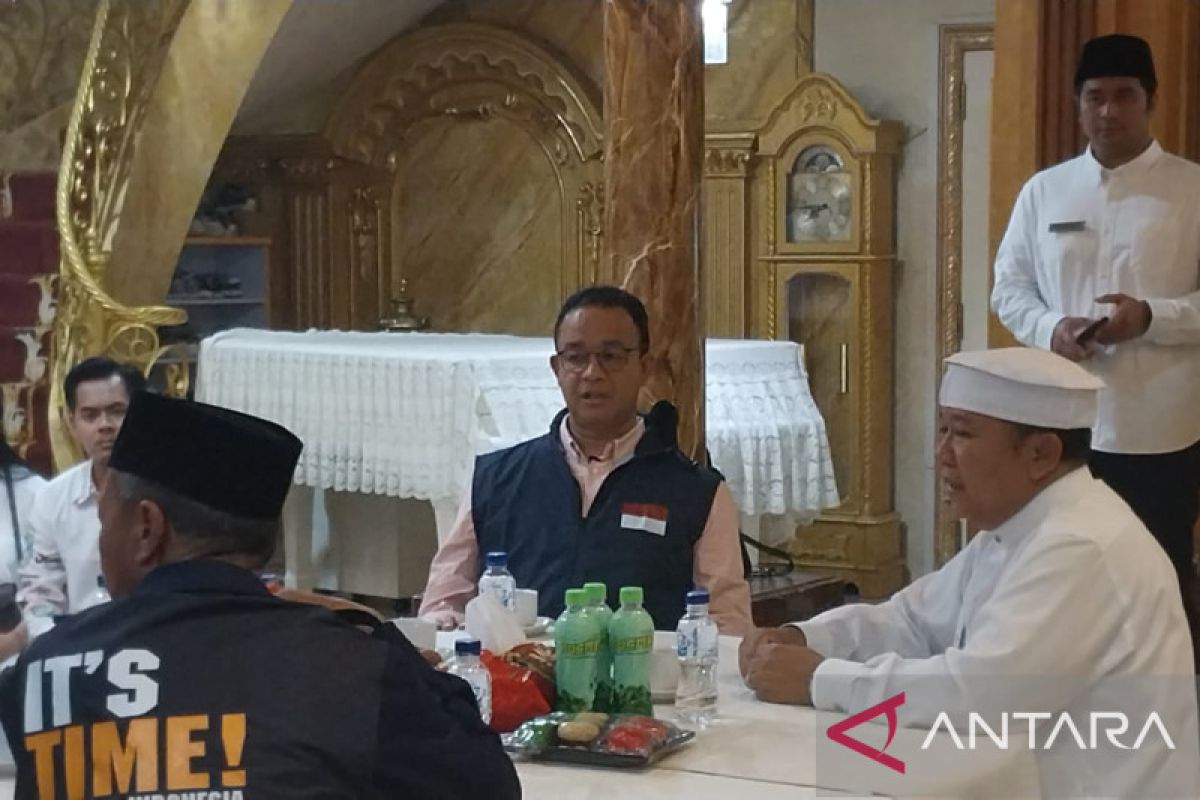 Anies Baswedan kunjungi rumah pribadi Bupati Jember