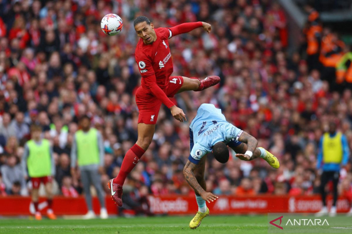 Van Dijk tak sabar hadapi Chelsea di laga final Piala Liga