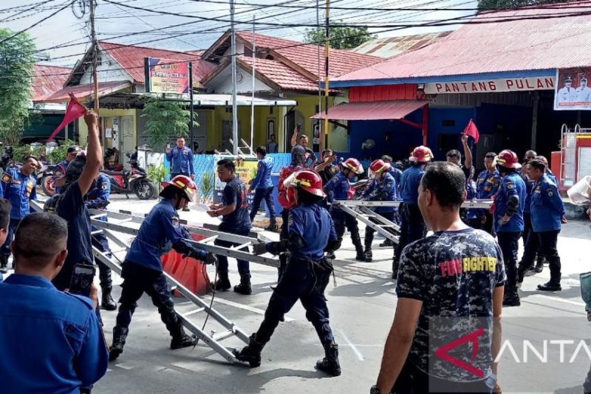 Pemkot Palu mencatat 13 kali kejadian kebakaran dalam libur Lebaran