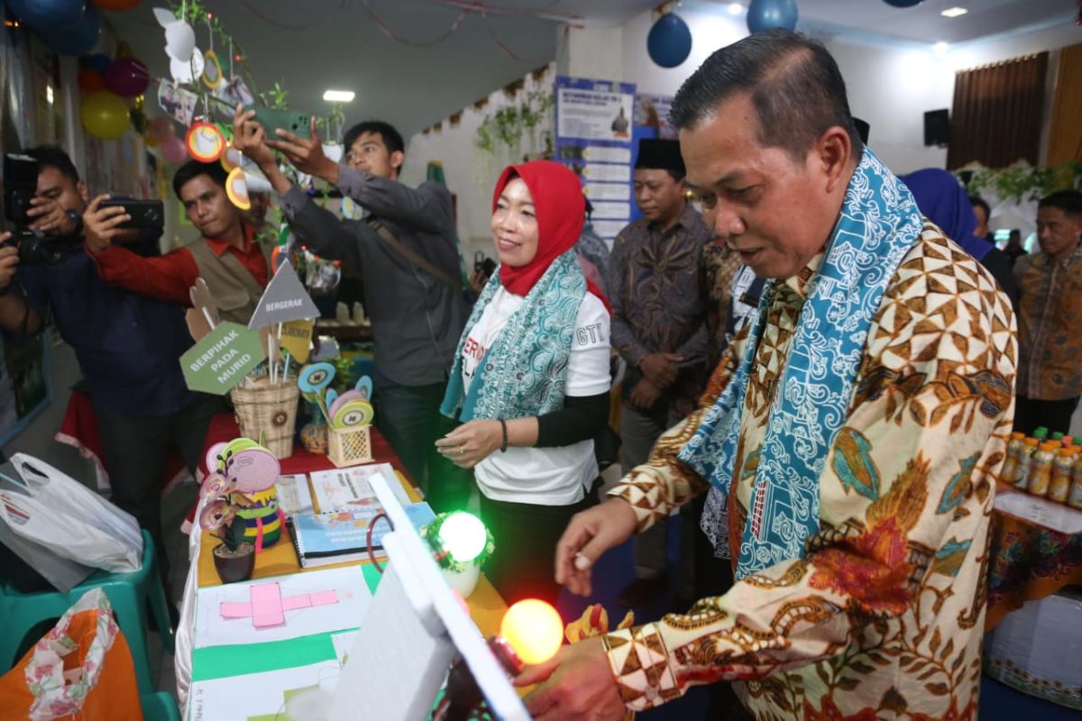 Wali Kota buka lokakarya 7 panen hasil belajar Kota Serang