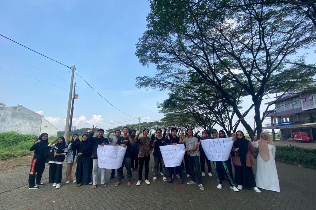 Massa Anak Muda Bandung dukung Ketua KPK Firli