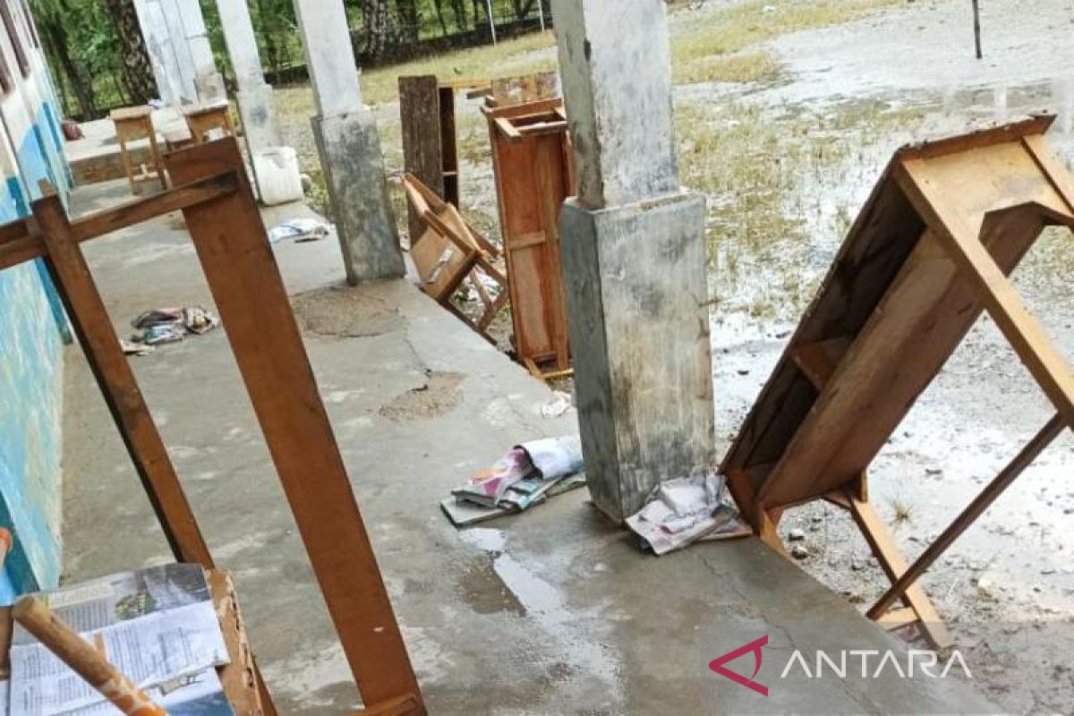 Dinas Pendidikan Aceh Barat tunda ujian di sekolah terdampak banjir