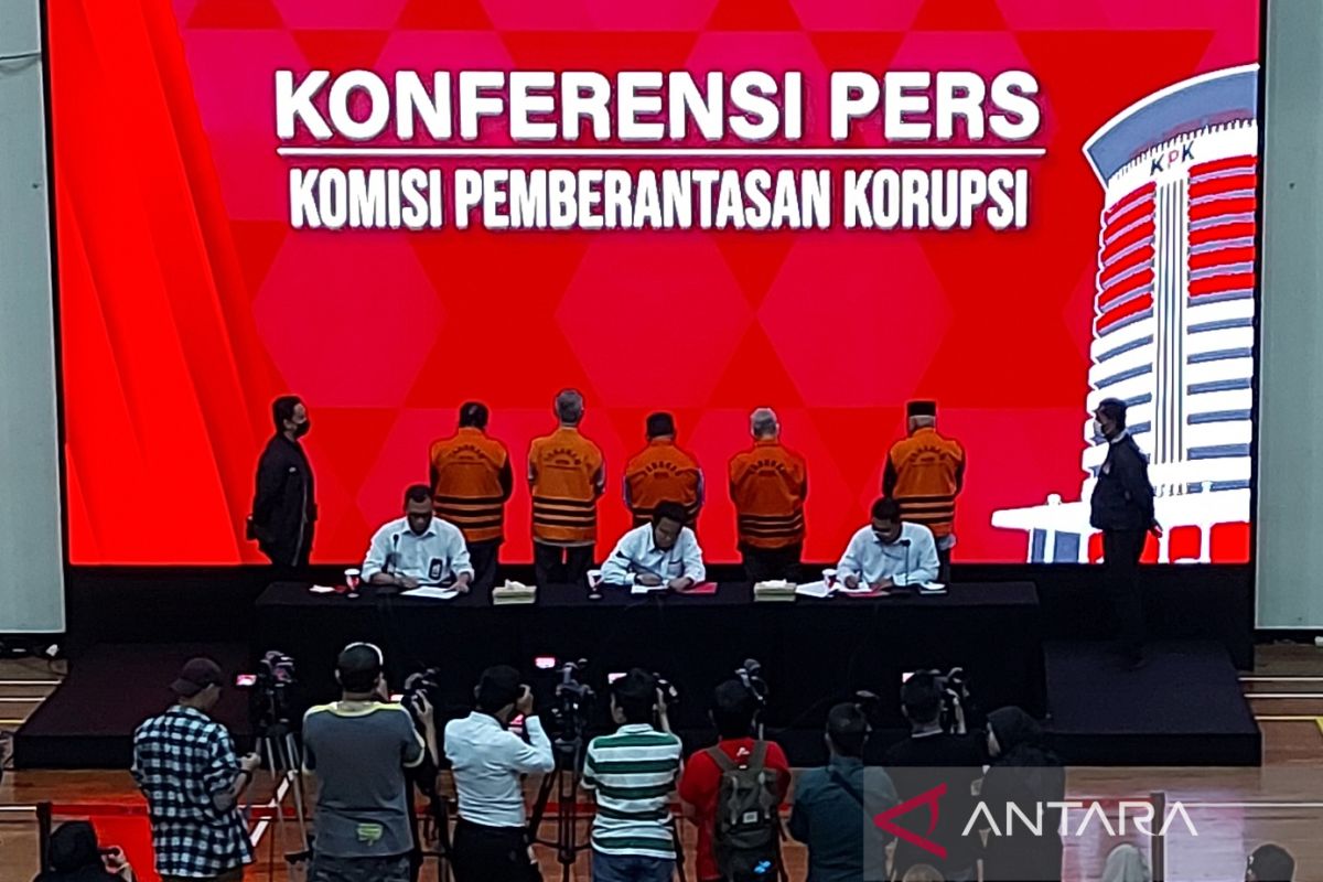 Lima eks anggota DPRD Jambi ditahan KPK terkait dugaan kasus suap RAPBD