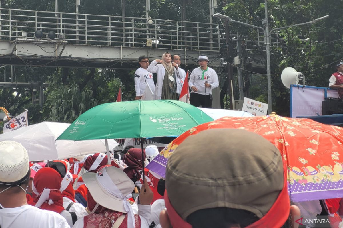 Ribuan tenaga kesehatan gelar aksi damai tolak RUU Kesehatan di Jakarta