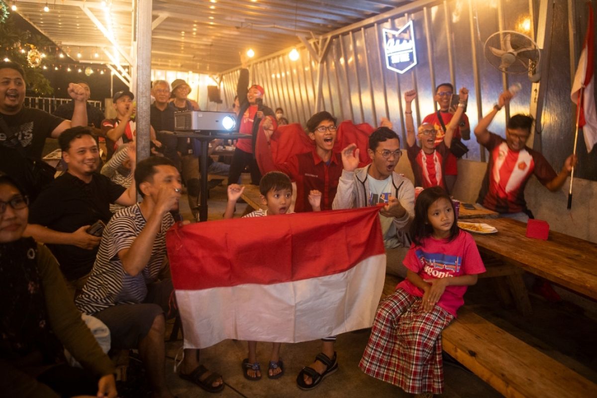 WNI di Kamboja nobar final bola voli putra Indonesia vs tuan rumah