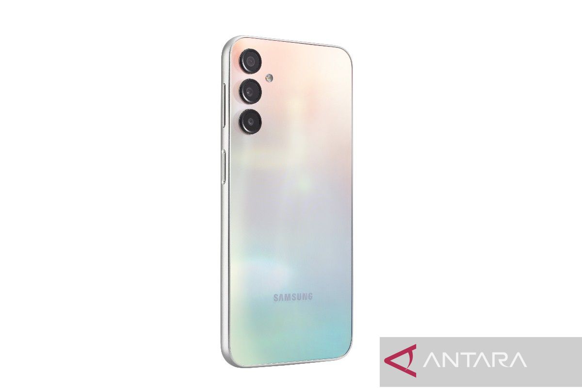 Samsung tambah opsi ponsel Rp3 jutaan dengan Galaxy A24