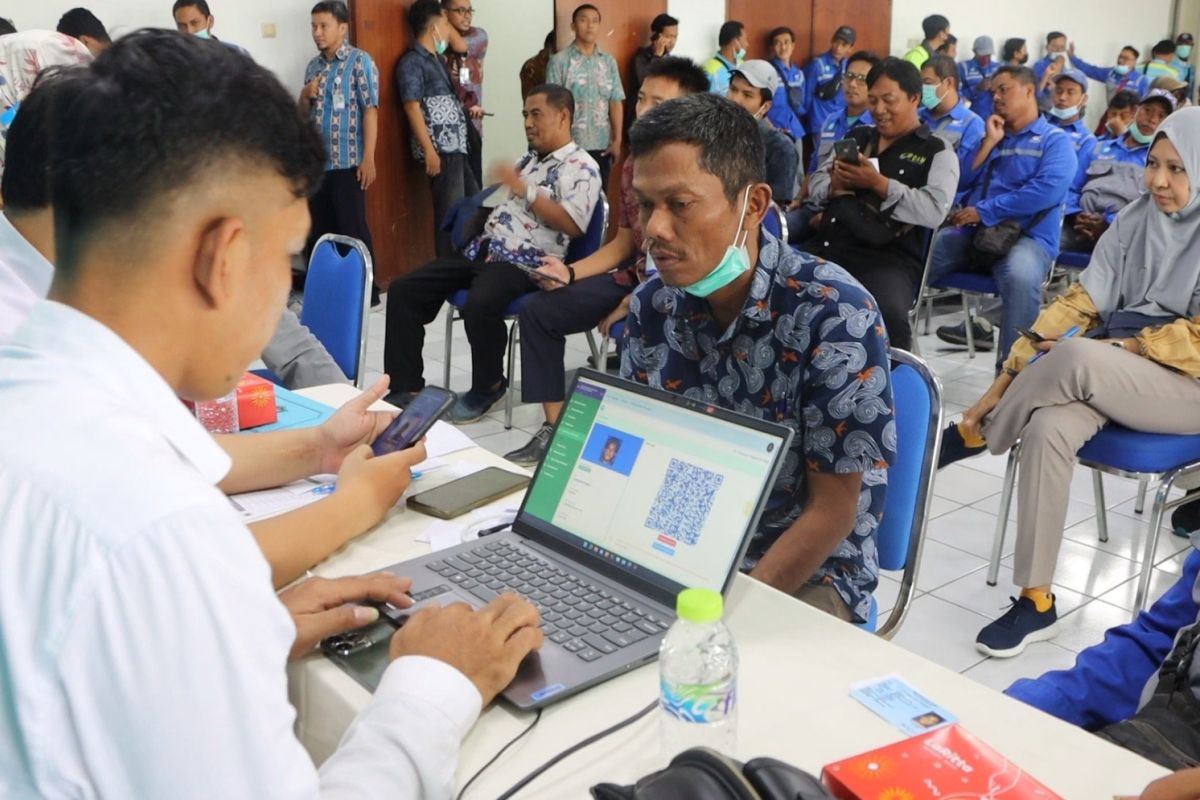 46.739 warga Surabaya telah aktivasi identitas kependudukan digital