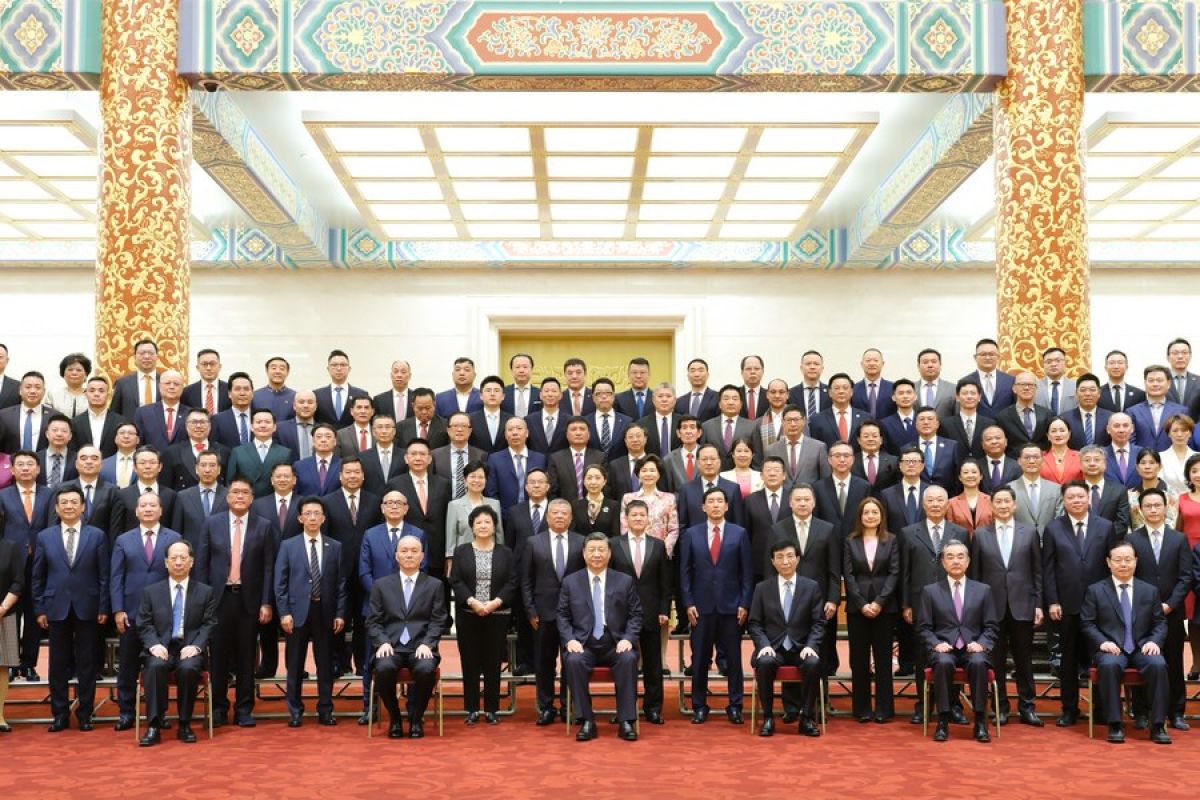 Presiden China bertemu dengan perwakilan warga Tionghoa perantauan
