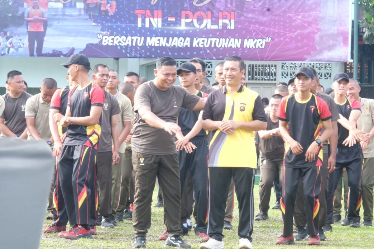 Polda Jambi bangun sinergitas dengan TNI lewat olahraga bersama