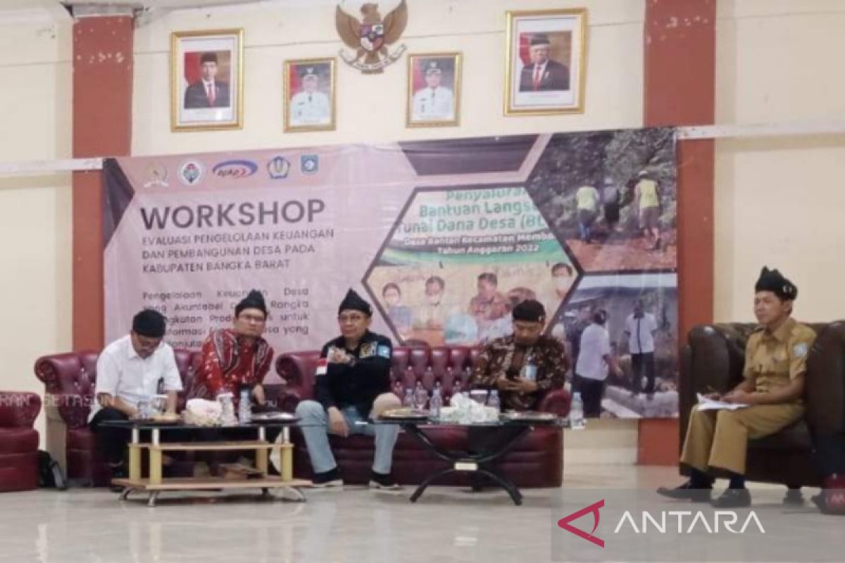 Pemkab Bangka Barat tingkatkan kapasitas perangkat desa kelola dana desa