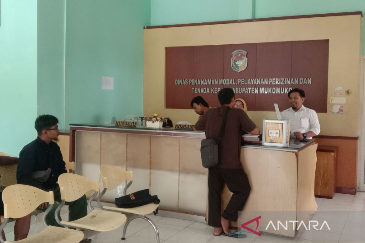 Perusahaan sawit diminta hormati adat warga Mukomuko