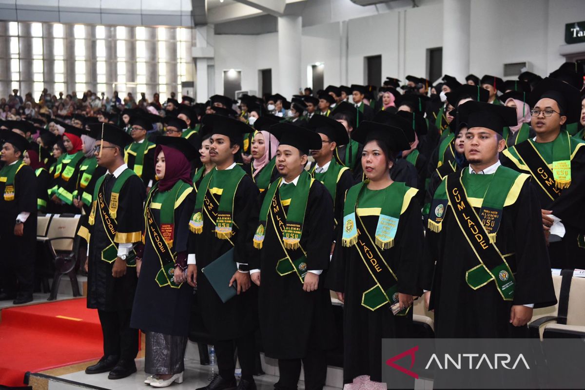 Rektor USU wisuda 2.437 mahasiswa