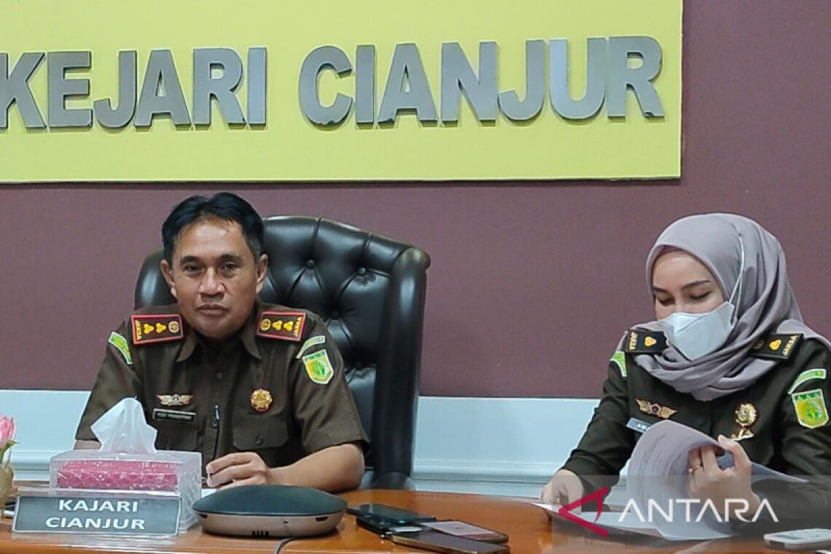 Kades Margaluyu Cianjur ditahan atas dugaan korupsi Rp339 juta