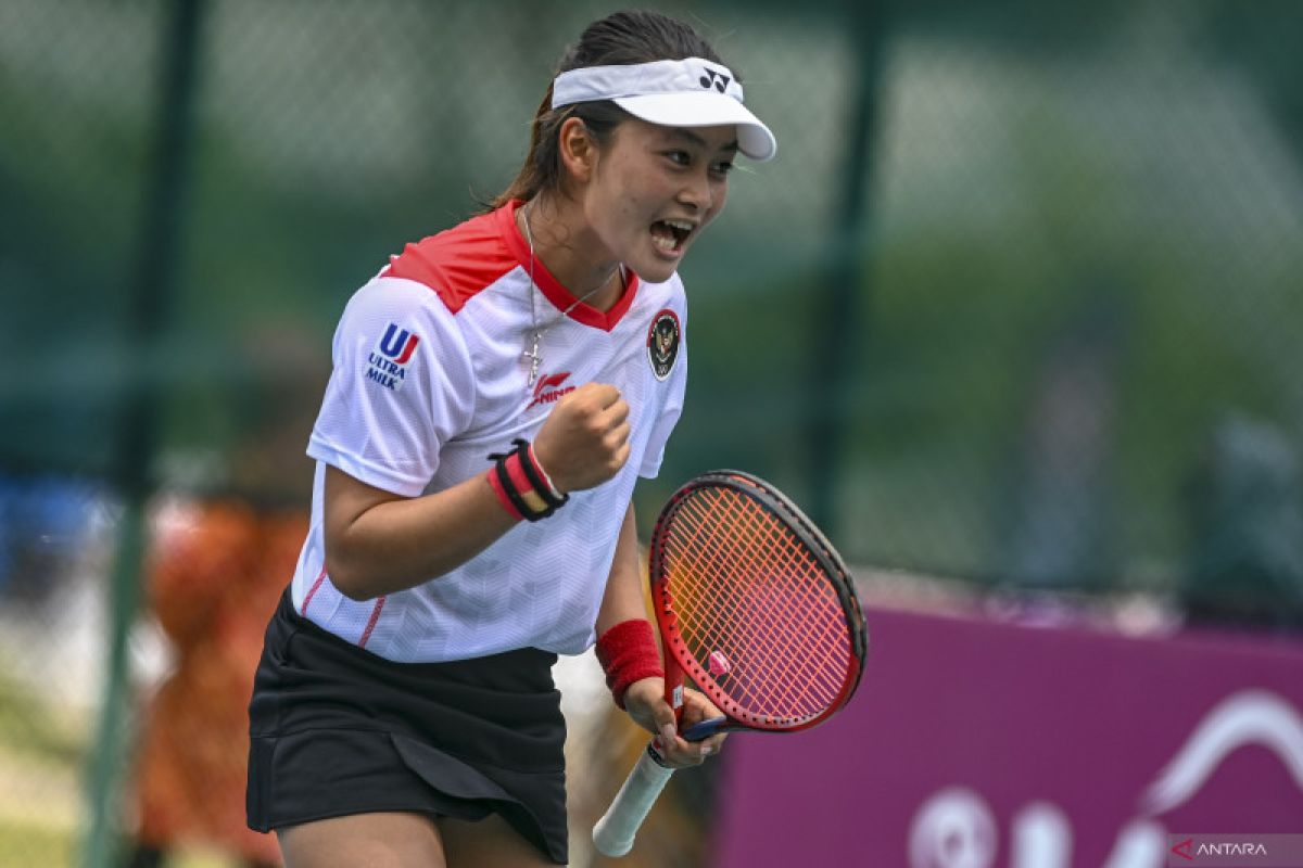 Tiga wakil tenis Indonesia berpeluang raih emas setelah lolos ke final