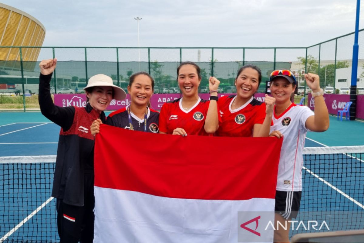 SEA Games  2023- Tim tenis putri rebut medali emas usai bekuk Thailand 2-1