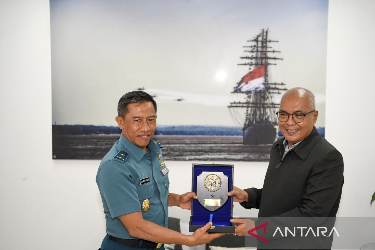 Kadispenal kunjungi ANTARA diskusi agenda TNI AL sepanjang 2023
