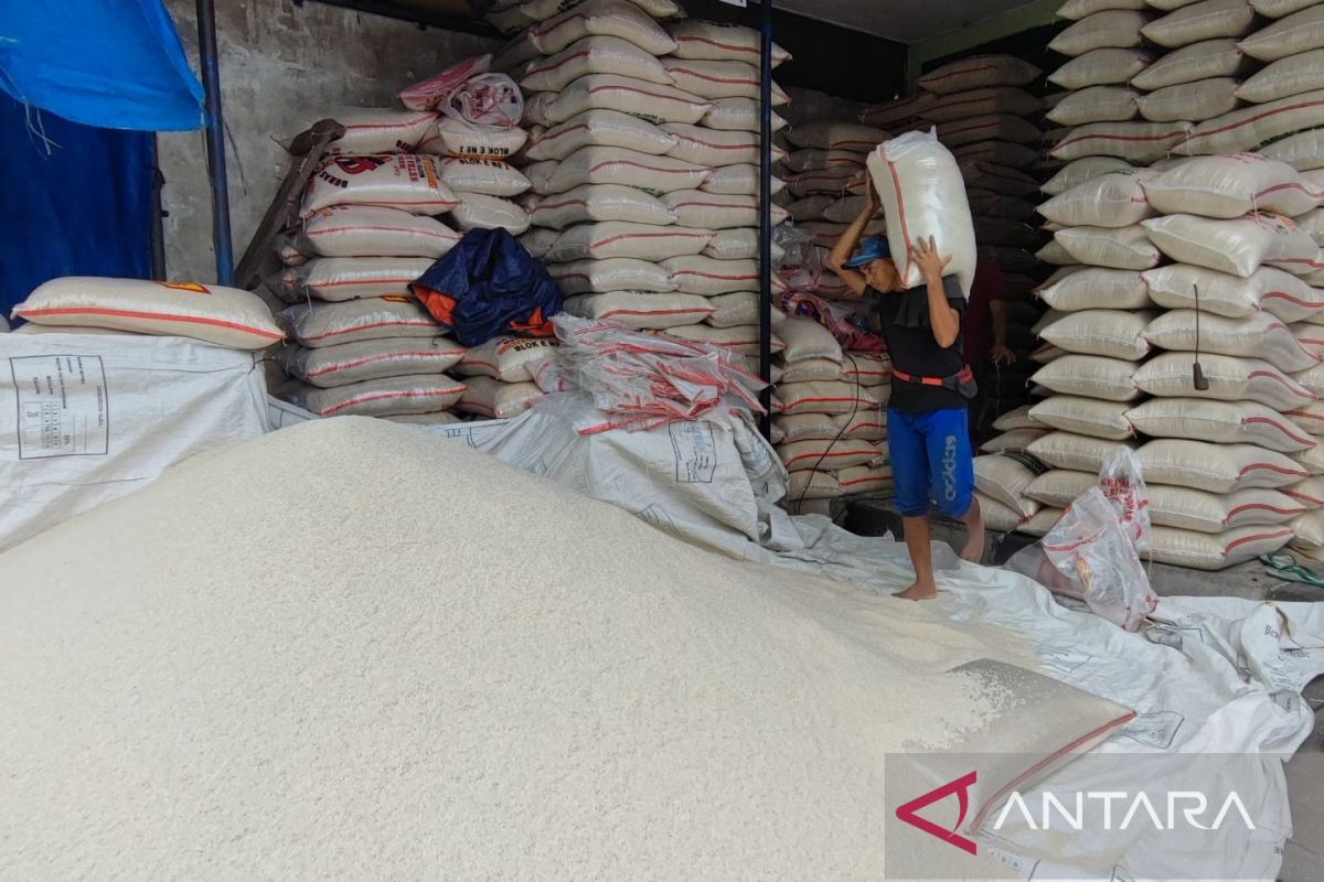 Ketua Koperasi Cipinang katakan harga beras pindah harga