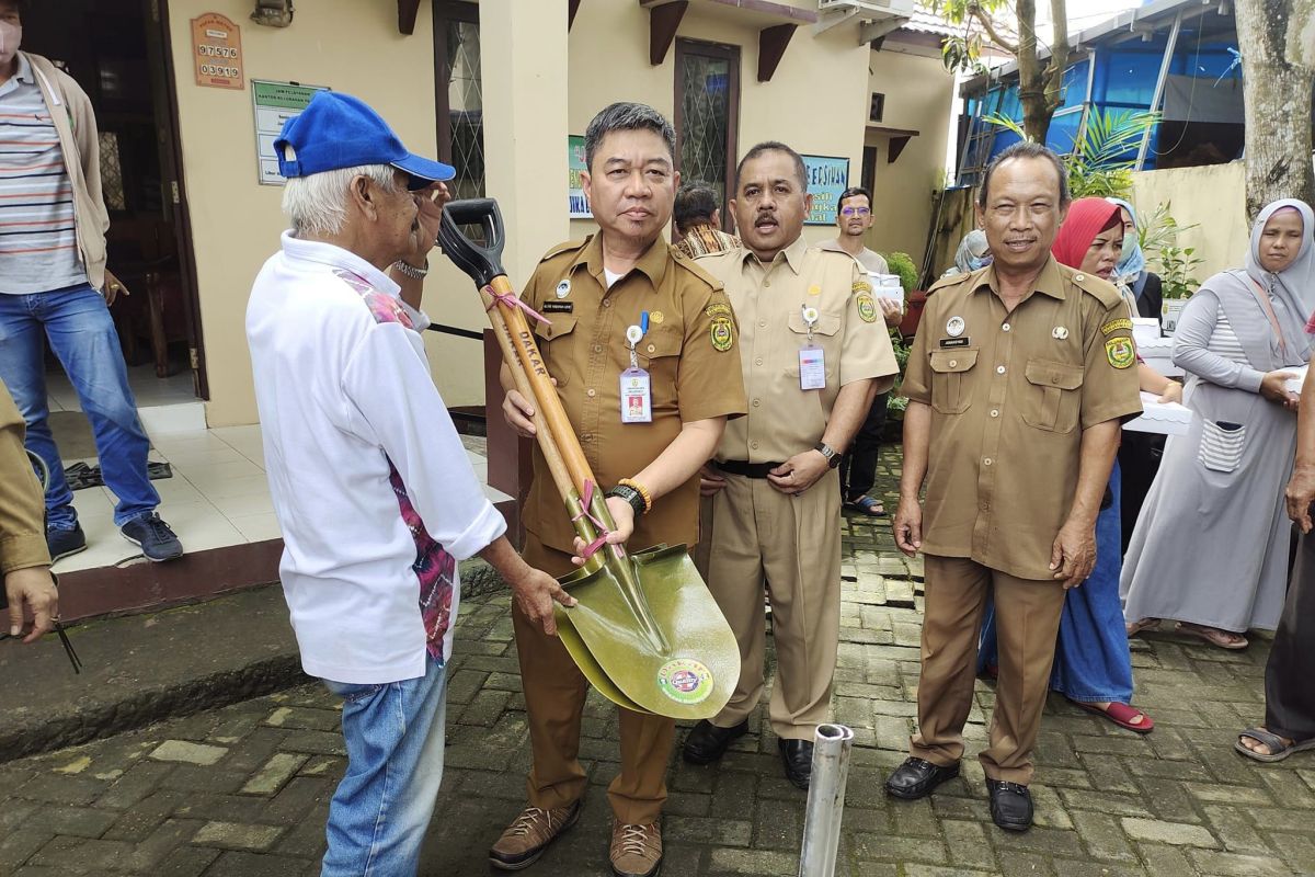 Kota Banjarmasin koneksikan moda transportasi sungai dan darat