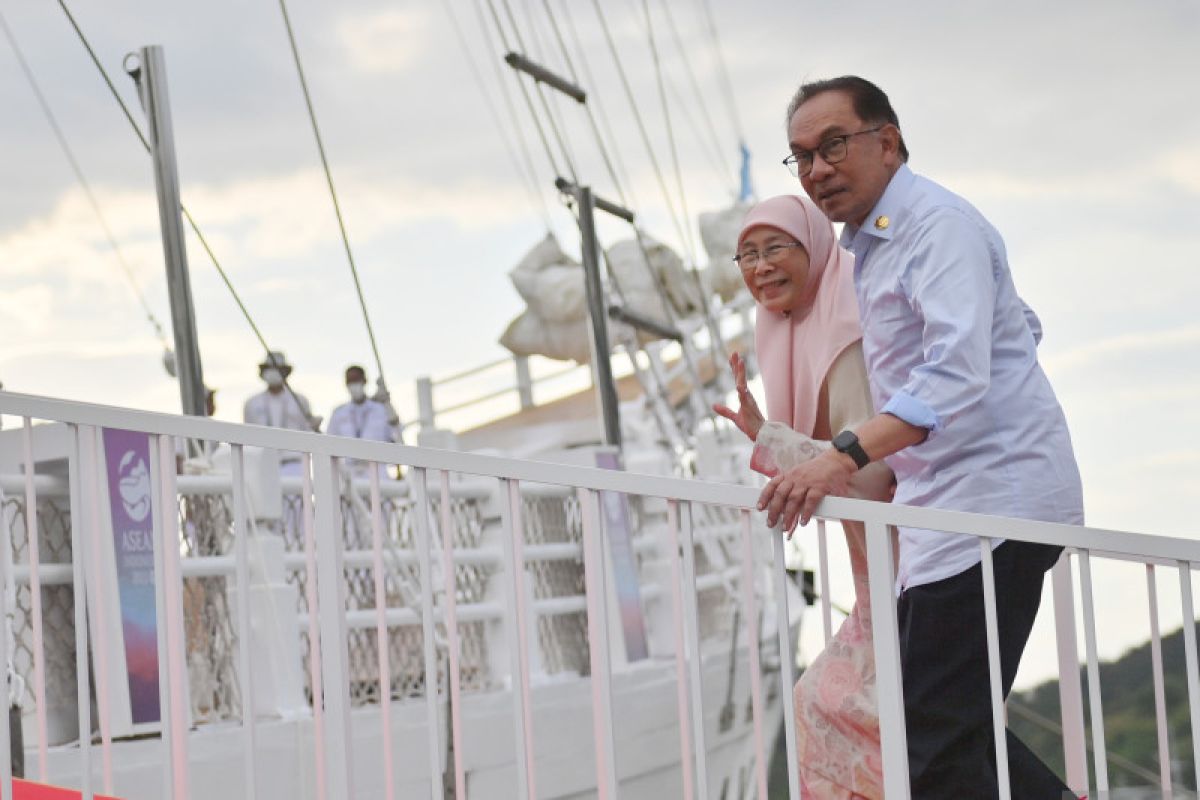 Anwar Ibrahim sambut kelahiran cucu yang ke-13