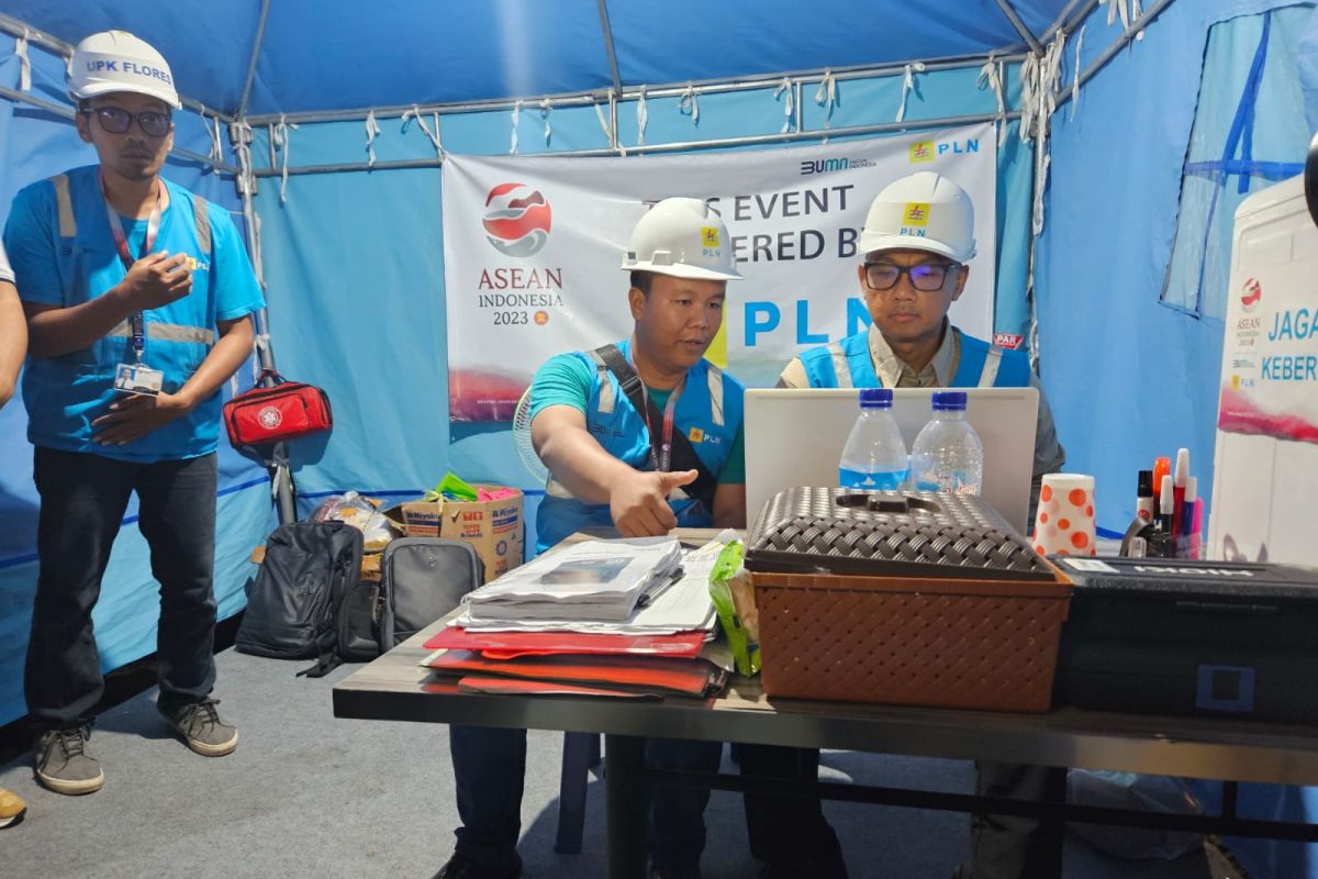 Semangati Personel, Dirut PLN datangi Pos Siaga Kelistrikan di lokasi KTT ASEAN