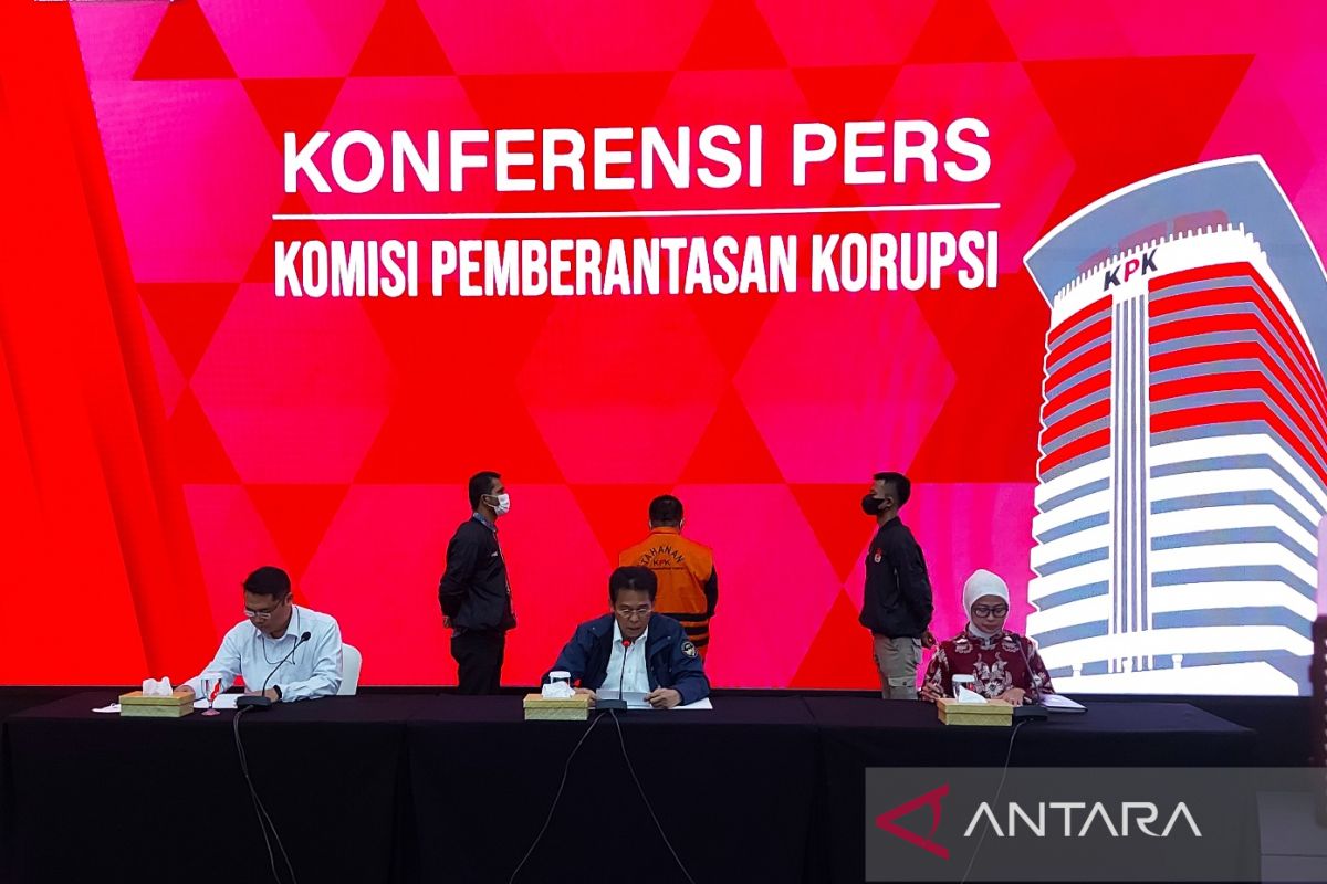 KPK tahan mantan Direktur Keuangan PT Amarta Karya