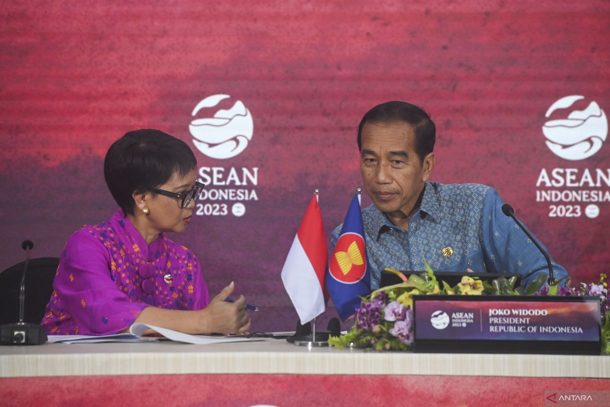 ASEAN striving to boost cooperation, ease tensions in region