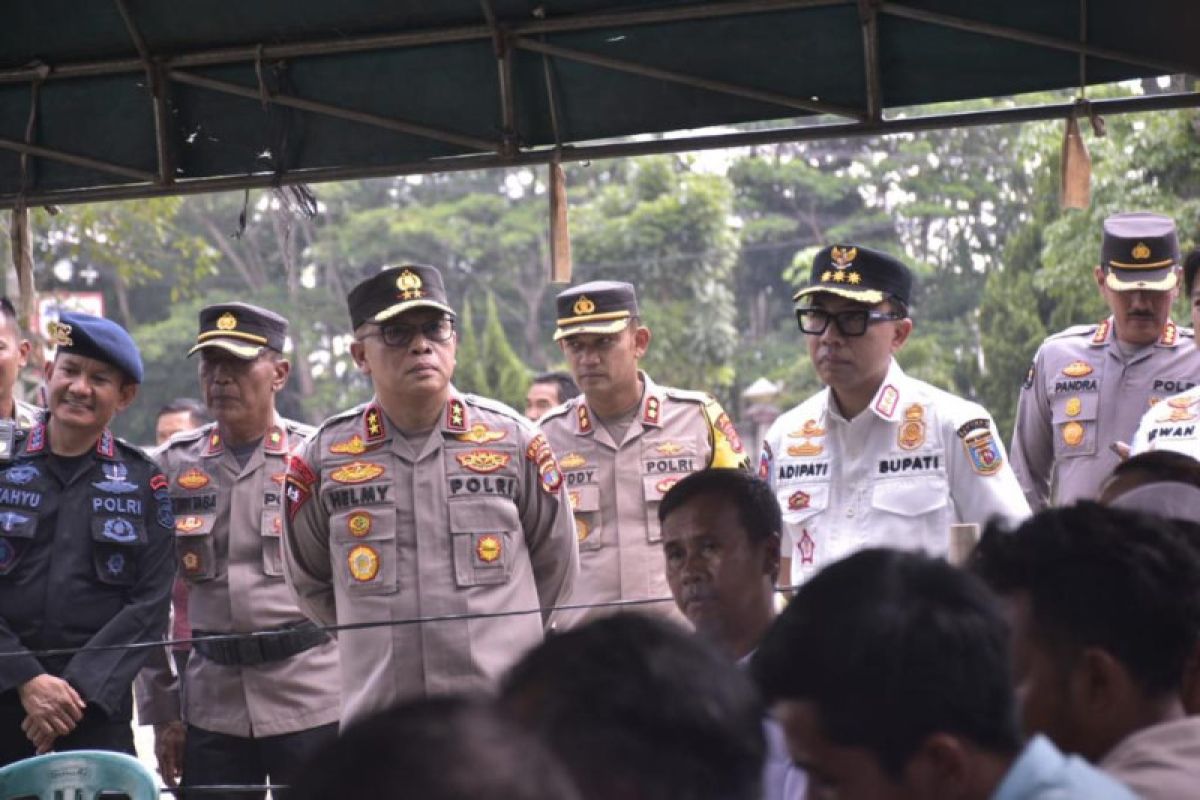 Kapolda Lampung tinjau lokasi TPS Pemilihan Kepala Kampung di Way Kanan