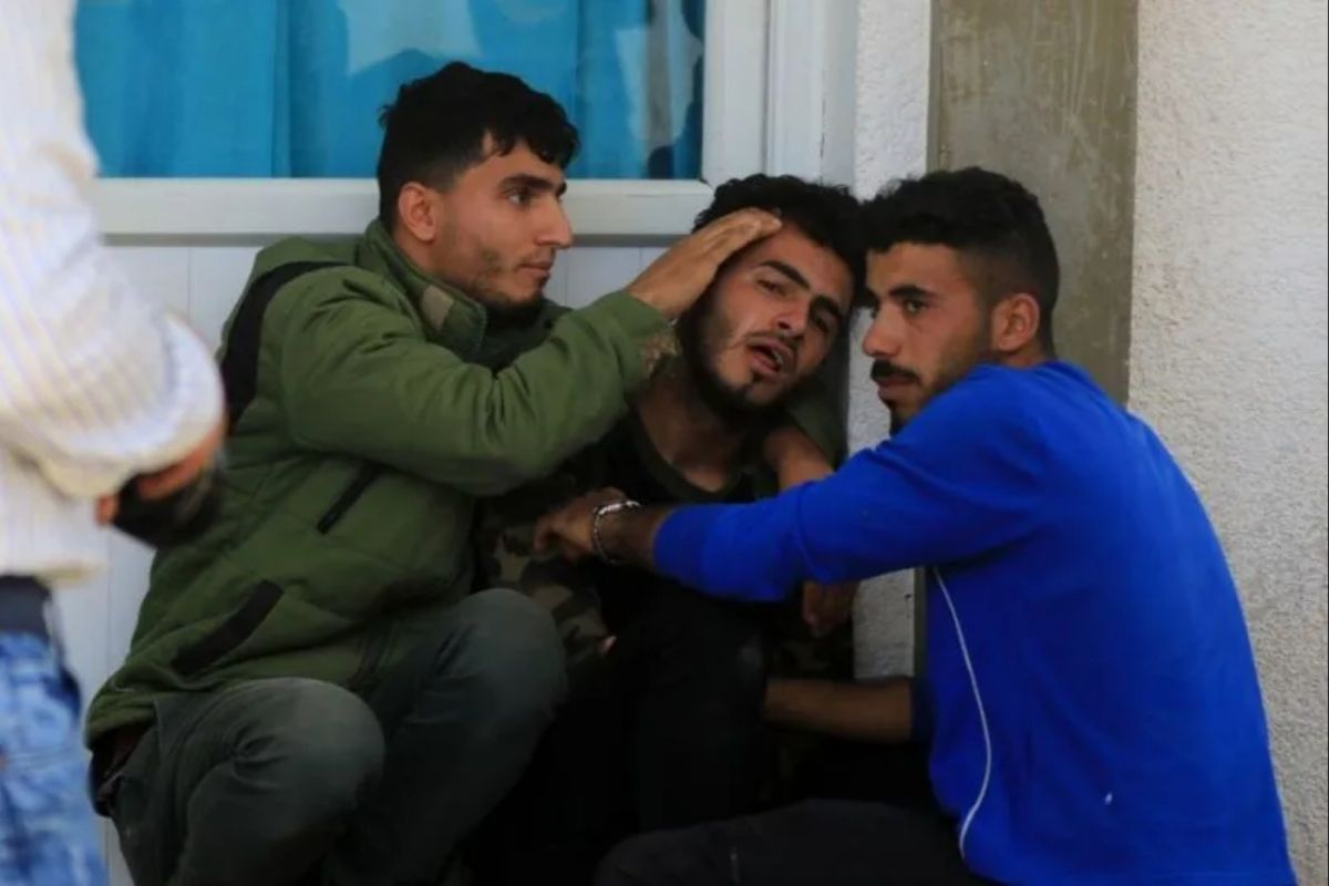 Balas serangan Israel di Gaza, pejuang Palestina tembakkan roket