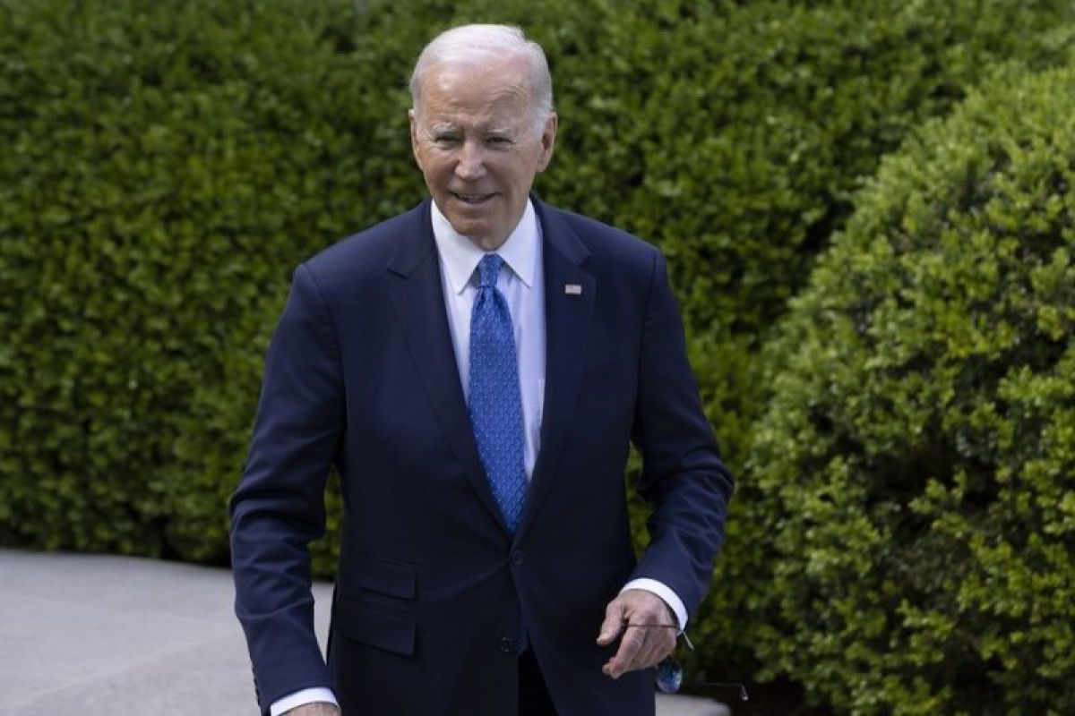 NYT: Skenario terburuk akan terjadi jika Joe Biden abaikan plafon utang