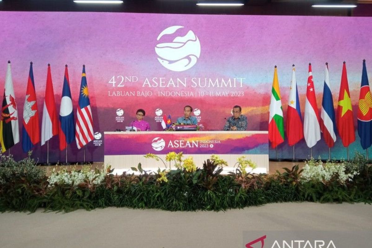 Presiden Jokowi: ASEAN sepakat perkuat implementasi transaksi mata uang lokal