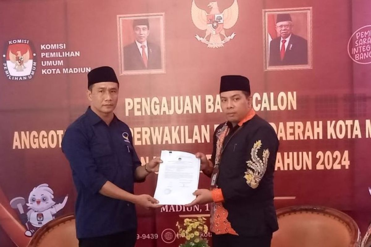 KPU Kota Madiun terima pendaftaran bacaleg dari PDIP dan NasDem