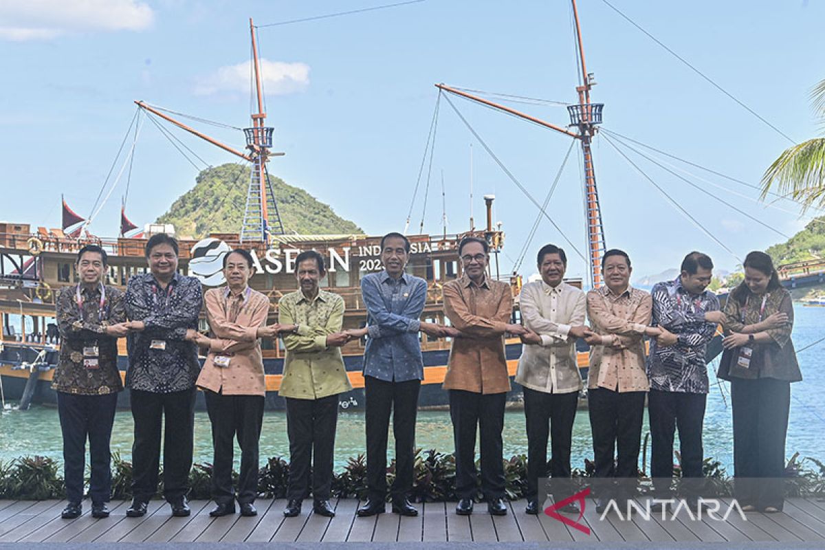 Pemimpin ASEAN tekankan kesatuan saat terlibat dengan mitra eksternal