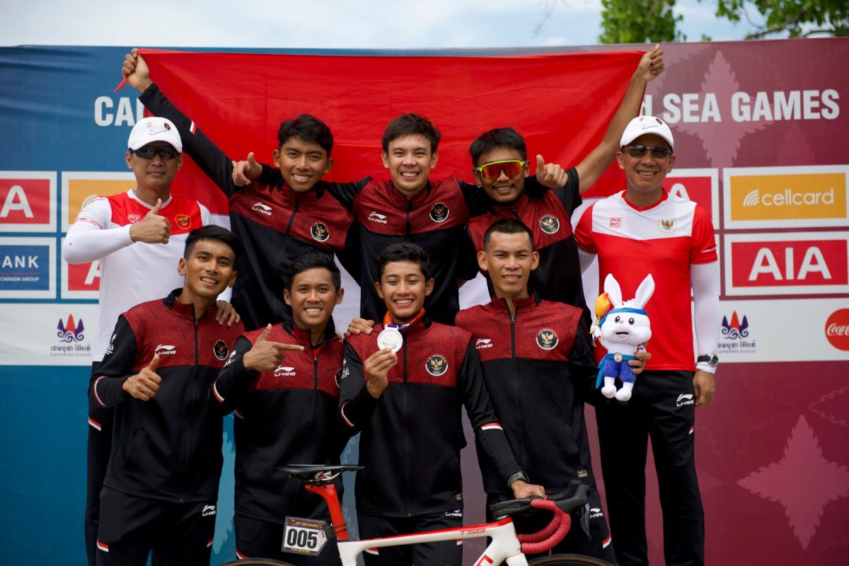Nine Indonesian athletes depart for Asian Road Cycling Championships