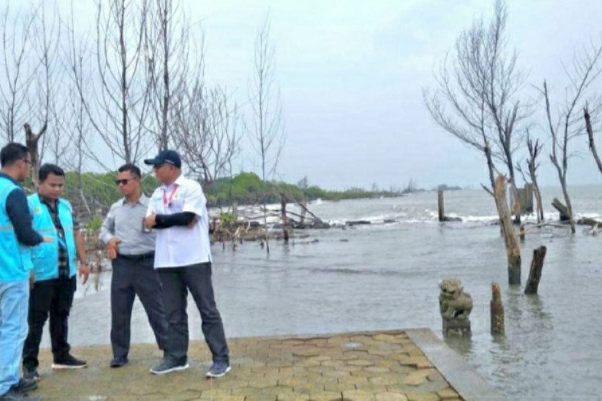 PLN dan Pemkot Pekalongan merestorasi kawasan pantura